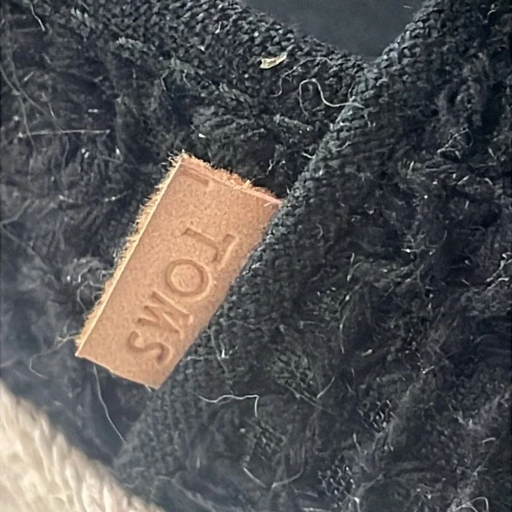 Toms Valencia Platform Espadrille black Crochet Lace size 6